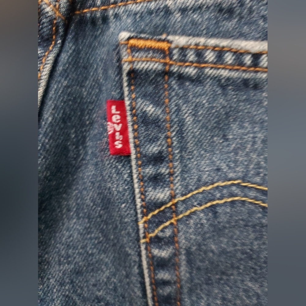 Levi's 501 Distressed Denim Shorts Womens W24 Ripped Frayed Hem Blue Jean Jorts - Picture 16 of 16